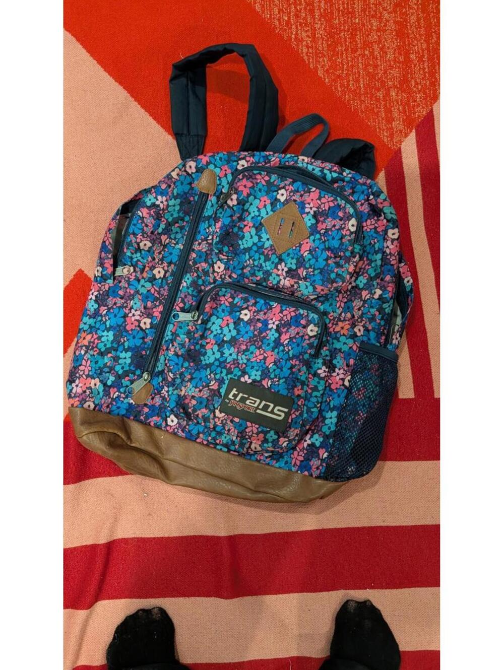 Trans by JanSport Backpack Floral Meadow Flower Multiple Zip Pockets Look Unused